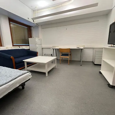 Office House Services 208 Hostel *
