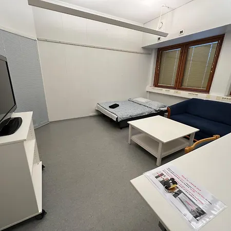 Office House Services 208 Hostelli Helsinki